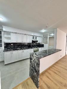 Apartamento en venta en Chico Reservado, Bogotá · foto 2 de 20