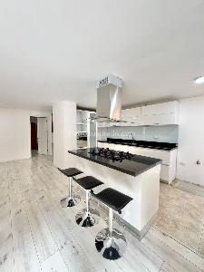 Apartamento en venta en La Carolina, Bogotá · foto 2 de 20