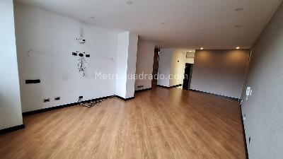 Apartamento de 3 alcobas en venta en Calleja Baja, Bogotá, 300 m² · foto 7 de 20