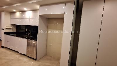 Apartamento de 3 alcobas en venta en Calleja Baja, Bogotá, 300 m² · foto 6 de 20