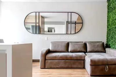 Apartamento de 1 alcoba en venta en Chico Norte, Bogotá, 43 m² · foto 2 de 14