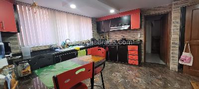 Apartamento de 4 alcobas en venta en Chico Reservado, Bogotá, 276 m² · foto 10 de 20