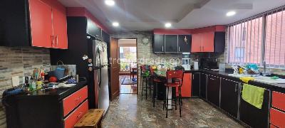 Apartamento de 4 alcobas en venta en Chico Reservado, Bogotá, 276 m² · foto 12 de 20