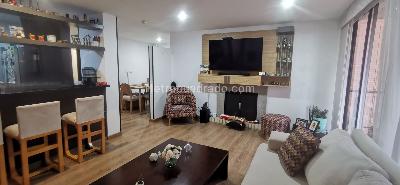 Apartamento de 3 alcobas en venta en Mazuren Colina, Bogotá, 86 m² · foto 6 de 20