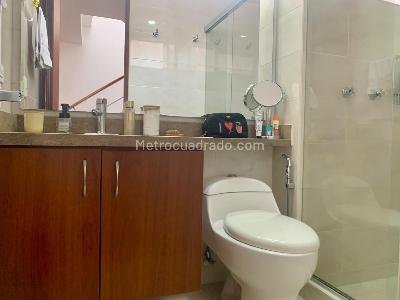Casa de 3 alcobas en venta en Gratamira Campestre, Bogotá, 252 m² · foto 18 de 20