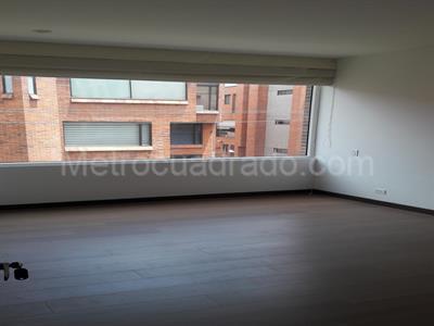 Apartamento en venta en Chico Navarra, Bogotá · foto 5 de 10