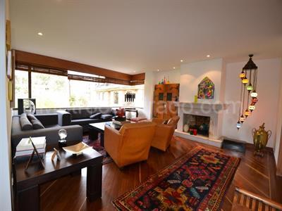 Apartamento en venta en Santa Barbara, Bogotá · foto 2 de 3