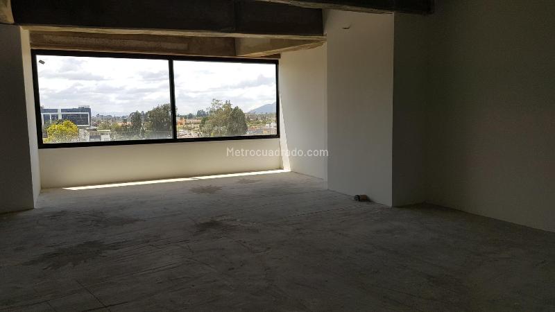 Oficina en Arriendo, Centro Empresarial NOU, Cajicá - Más