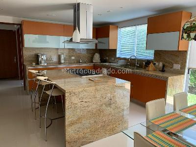 Casa de 4 alcobas en venta en Santa Ana De Chia Ii, Chía, 400 m² · foto 3 de 18