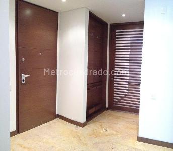 Apartamento en venta en La Carolina, Bogotá · foto 4 de 10