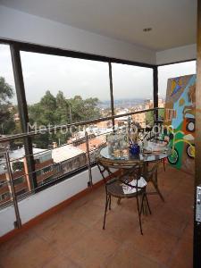 Apartamento en venta en Los Rosales, Bogotá · foto 2 de 16