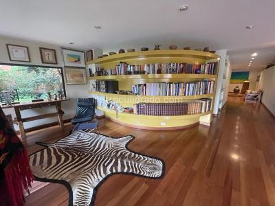 Apartamento de 3 alcobas en venta en Los Rosales Emaus, Bogotá, 246 m² · foto 12 de 17