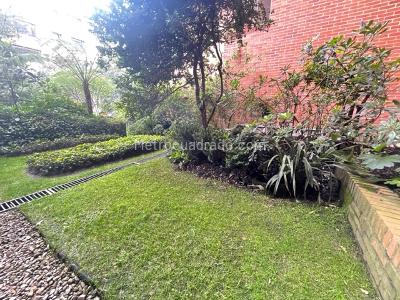 Apartamento de 3 alcobas en venta en Los Rosales Emaus, Bogotá, 246 m² · foto 8 de 17