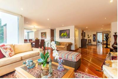 Apartamento de 4 alcobas en venta en Santa Barbara1, Bogotá, 200 m² · foto 17 de 20