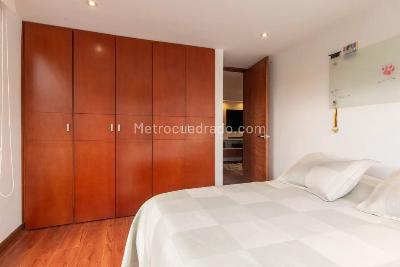 Apartamento de 4 alcobas en venta en Santa Barbara1, Bogotá, 200 m² · foto 7 de 20