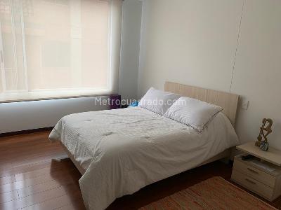 Apartamento de 3 alcobas en venta en Chico Reservado, Bogotá, 160 m² · foto 10 de 14