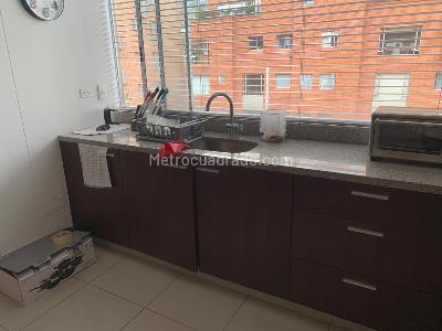 Apartamento de 3 alcobas en venta en Chico Reservado, Bogotá, 160 m² · foto 7 de 14