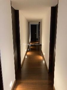 Apartamento de 3 alcobas en venta en Los Rosales, Bogotá, 255 m² · foto 7 de 12