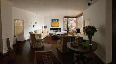 Apartamento de 3 alcobas en venta en Los Rosales, Bogotá, 255 m² · foto 4 de 12