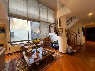 Apartamento de 3 alcobas en venta en El Nogal, Bogotá, 357 m² · foto 3 de 17