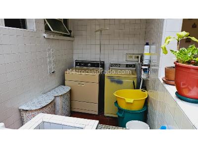 Casa de 3 alcobas en venta en Santa Paula, Bogotá, 345 m² · foto 9 de 20