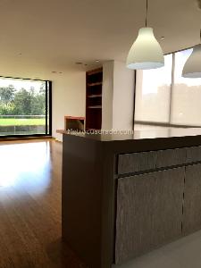 Apartamento de 3 alcobas en arriendo en Country La Calleja, Bogotá, 172 m² · foto 2 de 15