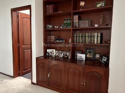 Apartamento en venta en Santa Barbara Central, Bogotá · foto 11 de 20