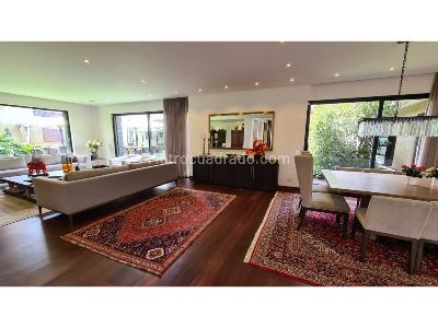 Casa de 4 alcobas en venta en Santa Ana, Bogotá, 640 m² · foto 3 de 20