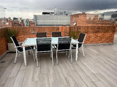 Apartamento en arriendo en Chico Santa Barbara, Bogotá · foto 7 de 9