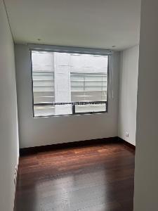 Apartamento de 3 alcobas en arriendo en Chico Iii, Bogotá, 122 m² · foto 9 de 12