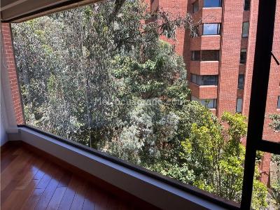 Apartamento de 3 alcobas en venta en Los Rosales, Bogotá, 320 m² · foto 5 de 20