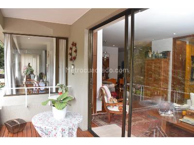 Apartamento de 3 alcobas en venta en La Cabrera, Bogotá, 226 m² · foto 6 de 18