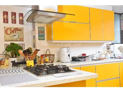 Apartamento de 3 alcobas en venta en La Cabrera, Bogotá, 226 m² · foto 9 de 18