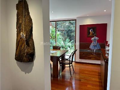 Casa de 3 alcobas en venta en Country Club, Bogotá, 183 m² · foto 2 de 20