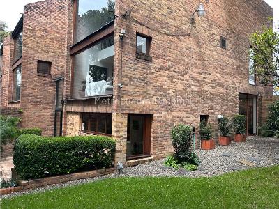 Casa de 3 alcobas en venta en Country Club, Bogotá, 183 m² · foto 11 de 20