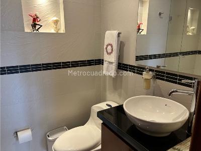 Casa de 3 alcobas en venta en Country Club, Bogotá, 183 m² · foto 19 de 20