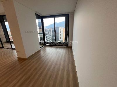Apartamento en venta en Chico Norte, Bogotá · foto 3 de 14