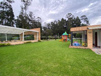 Casa de 4 alcobas en venta en Chia Via Cota, Bogotá, 284 m² · foto 17 de 20