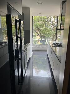 Apartamento de 3 alcobas en venta en Chico Norte, Bogotá, 146 m² · foto 3 de 6