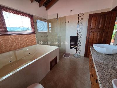 Casa de 4 alcobas en venta en Vda Bojacá, Chía, 335 m² · foto 17 de 20