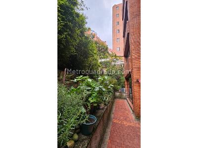 Apartamento en venta en Los Rosales, Bogotá · foto 6 de 20