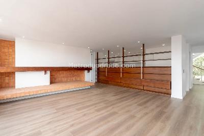 Apartamento en venta en Los Rosales, Bogotá · foto 3 de 9