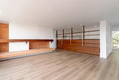 Apartamento en venta en Los Rosales, Bogotá · foto 2 de 9