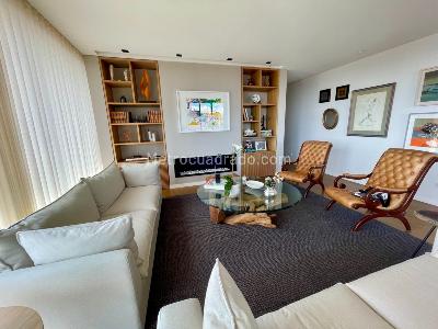 Apartamento de 4 alcobas en venta en El Nogal, Bogotá, 290 m² · foto 2 de 19