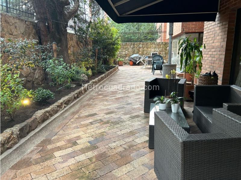 Piso – Bogotá, El Nogal - Vista 2