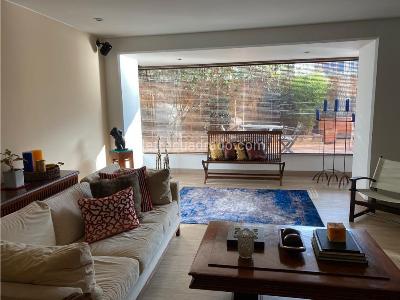 Apartamento de 4 alcobas en venta en Los Rosales, Bogotá, 240 m² · foto 13 de 20