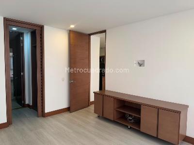 Apartamento en venta en Chico Navarra, Bogotá · foto 6 de 17