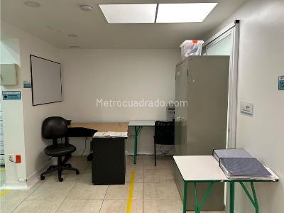 Casa de 5 alcobas en venta en San Jose De Bavaria, Bogotá, 910 m² · foto 7 de 20