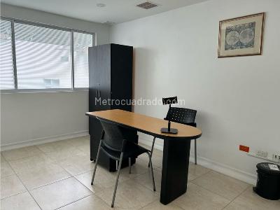 Casa de 5 alcobas en venta en San Jose De Bavaria, Bogotá, 910 m² · foto 14 de 20