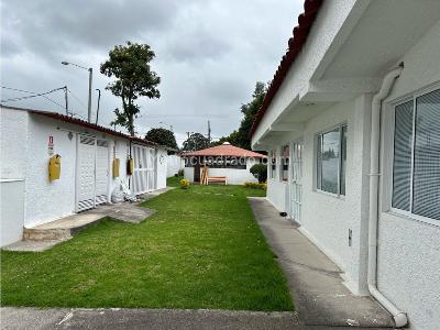 Casa de 5 alcobas en venta en San Jose De Bavaria, Bogotá, 910 m² · foto 16 de 20